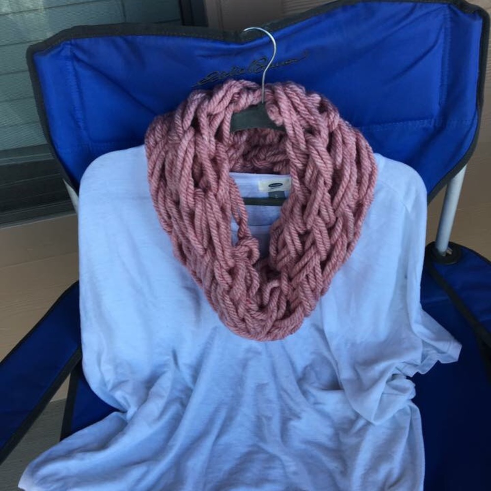 Homemade Armknit scarves - Picture 8 of 8